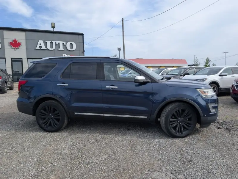 2017 Ford Explorer Platinum AWD photo 5
