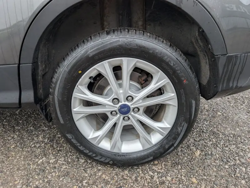 2017 Ford Escape SE photo 10