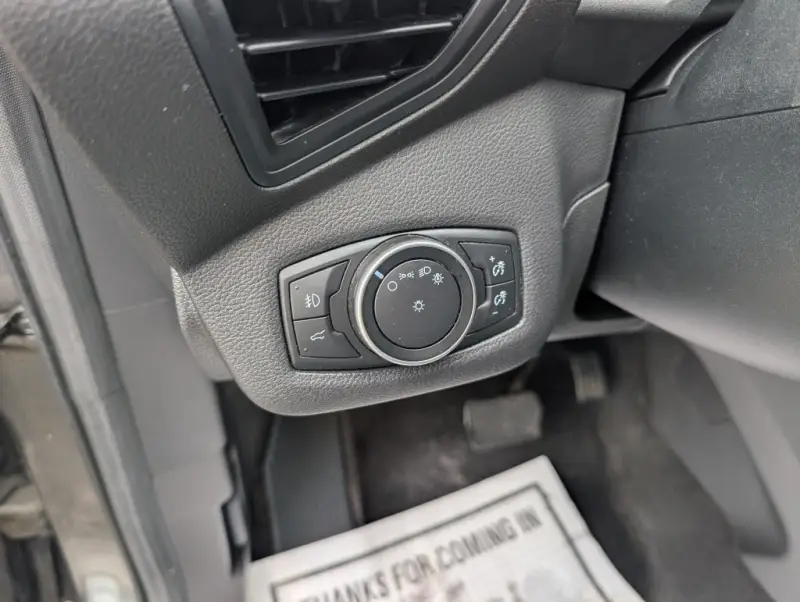 2017 Ford Escape SE photo 17