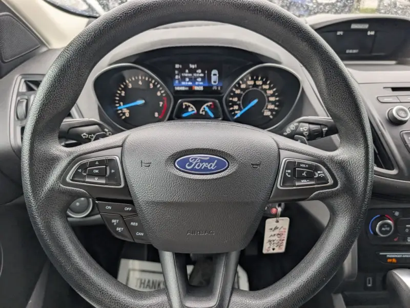 2017 Ford Escape SE photo 18