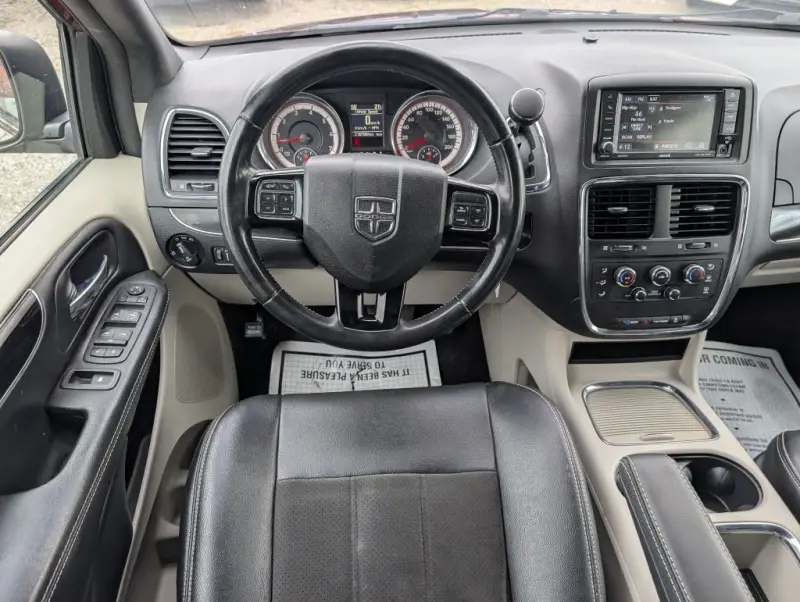 2019 Dodge Grand Caravan SXT Premium Plus photo 15