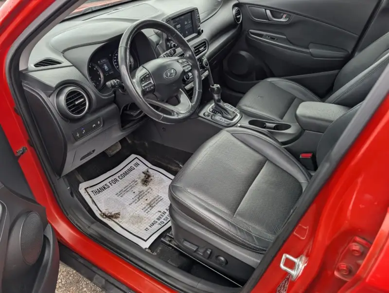 2019 Hyundai Kona Luxury AWD photo 14
