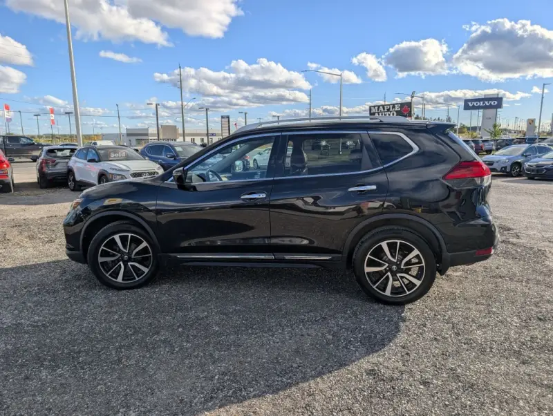 2017 Nissan Rogue SL AWD photo 9