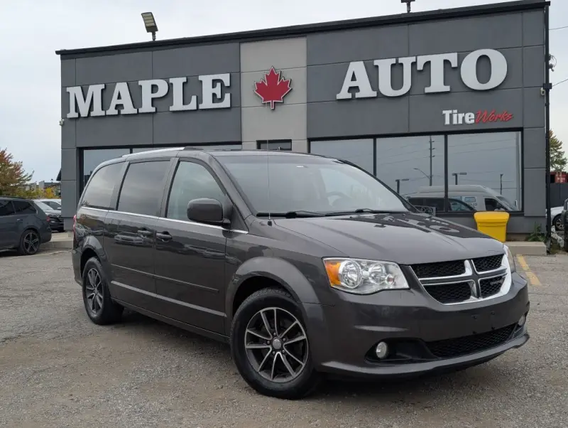 2017 Dodge Grand Caravan SXT Premium Plus photo 1