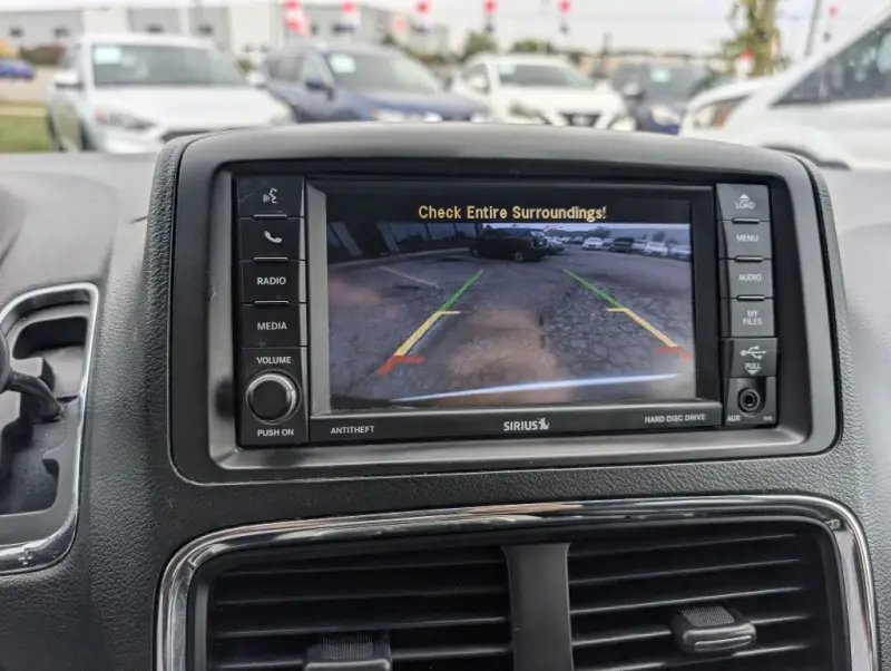 2017 Dodge Grand Caravan SXT Premium Plus photo 27