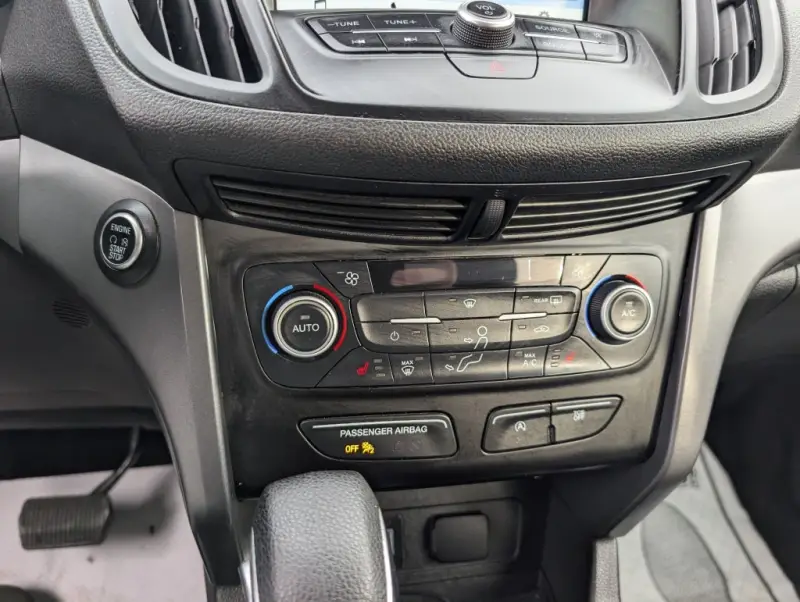 2019 Ford Escape SE 4WD photo 20