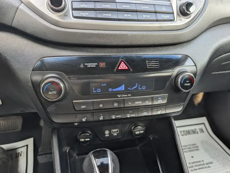 2017 Hyundai Tucson SE AWD photo 22