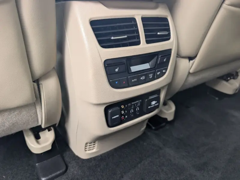 2015 Acura MDX Elite Pkg photo 14